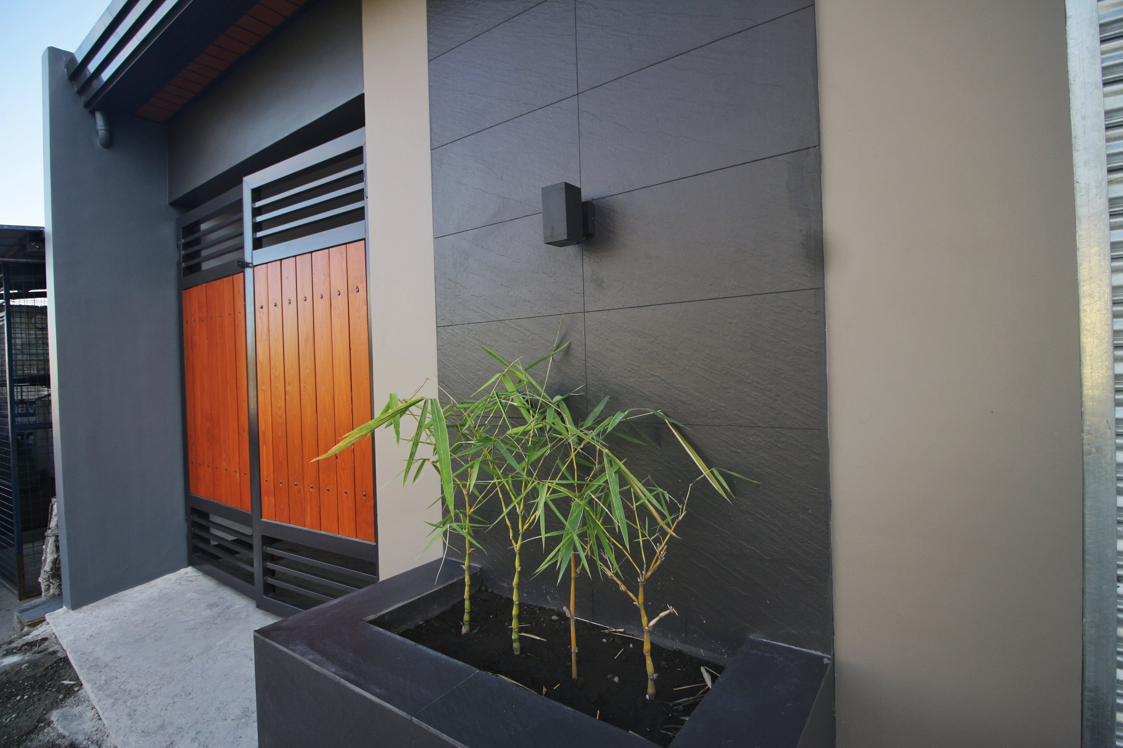 Mellorine Space Gate