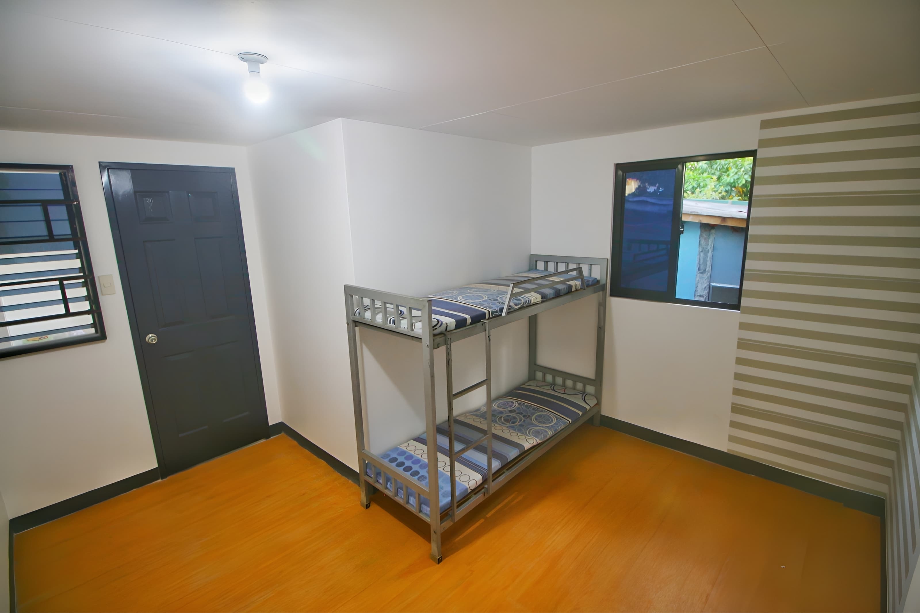 Mellorine Space Studio-Type Apartment