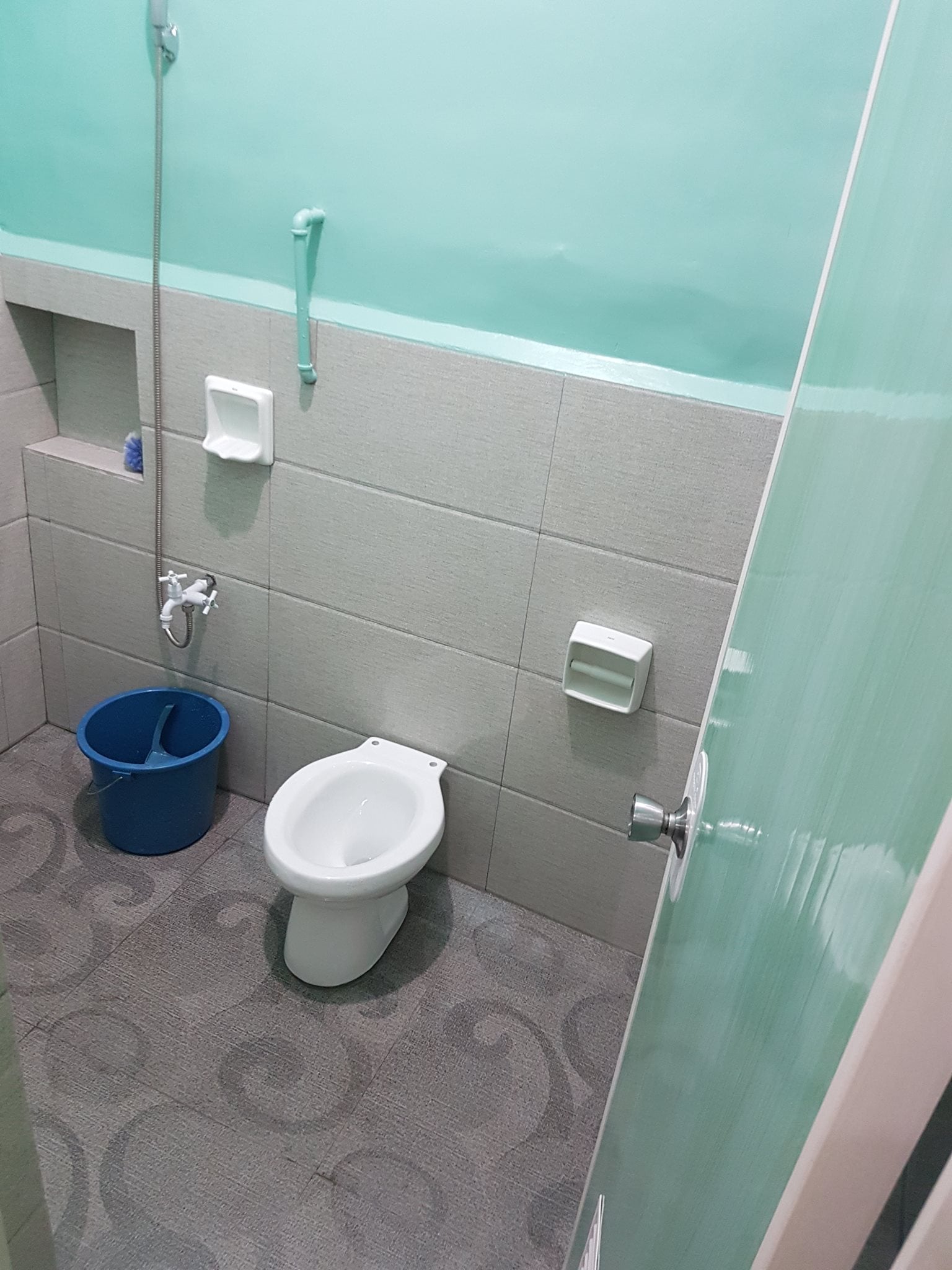Mellorine Space Bedspace Dormitory Bathroom